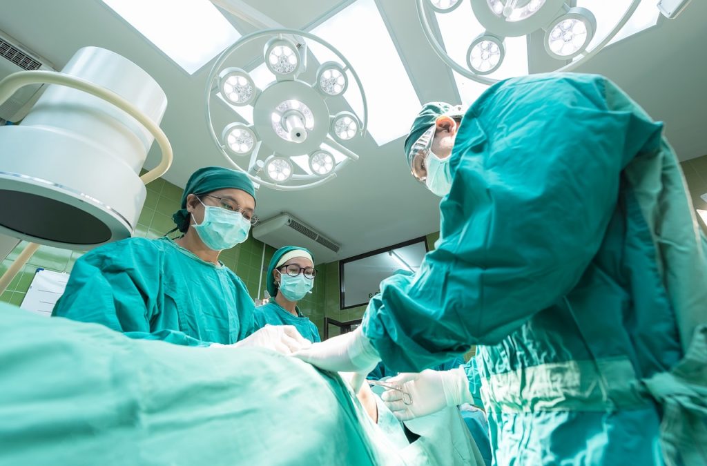 How to Ease Your Nerves Before Eye Surgery 2 eye surgery
